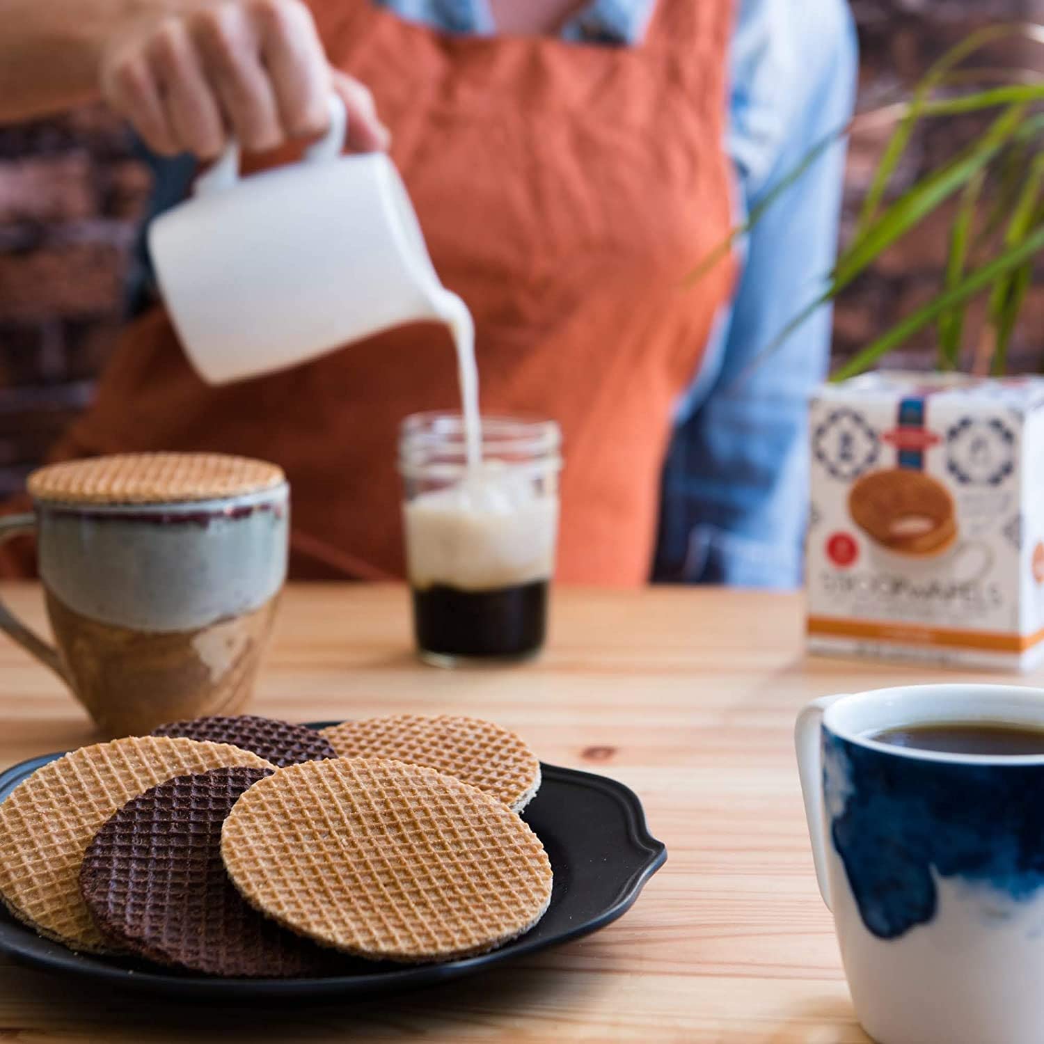 Daelmans Duo Chocolate Caramel Stroopwafel, 2.56 Ounce - 12 per case.
